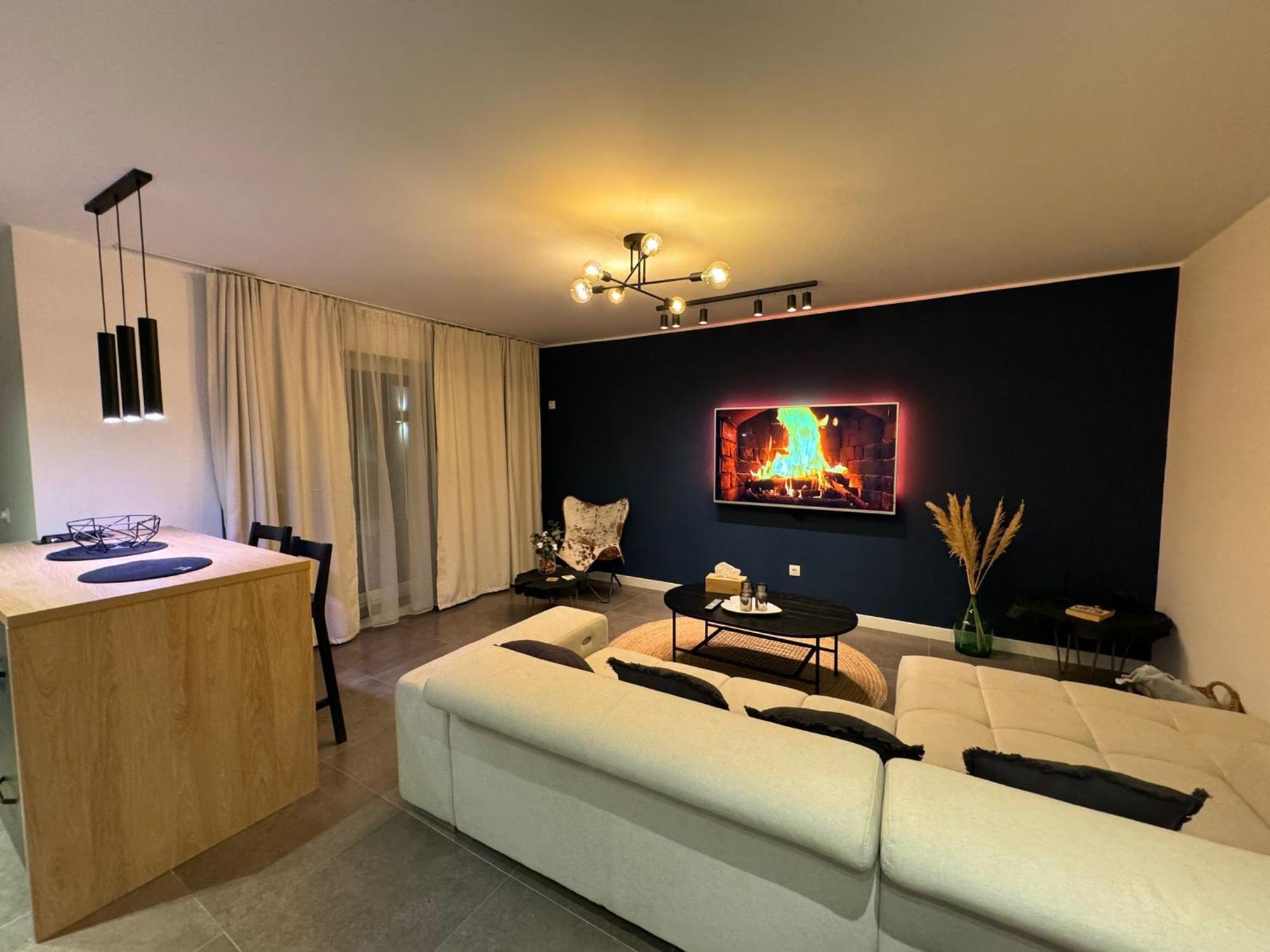 Chill Vibes Apartment 布拉索夫 外观 照片