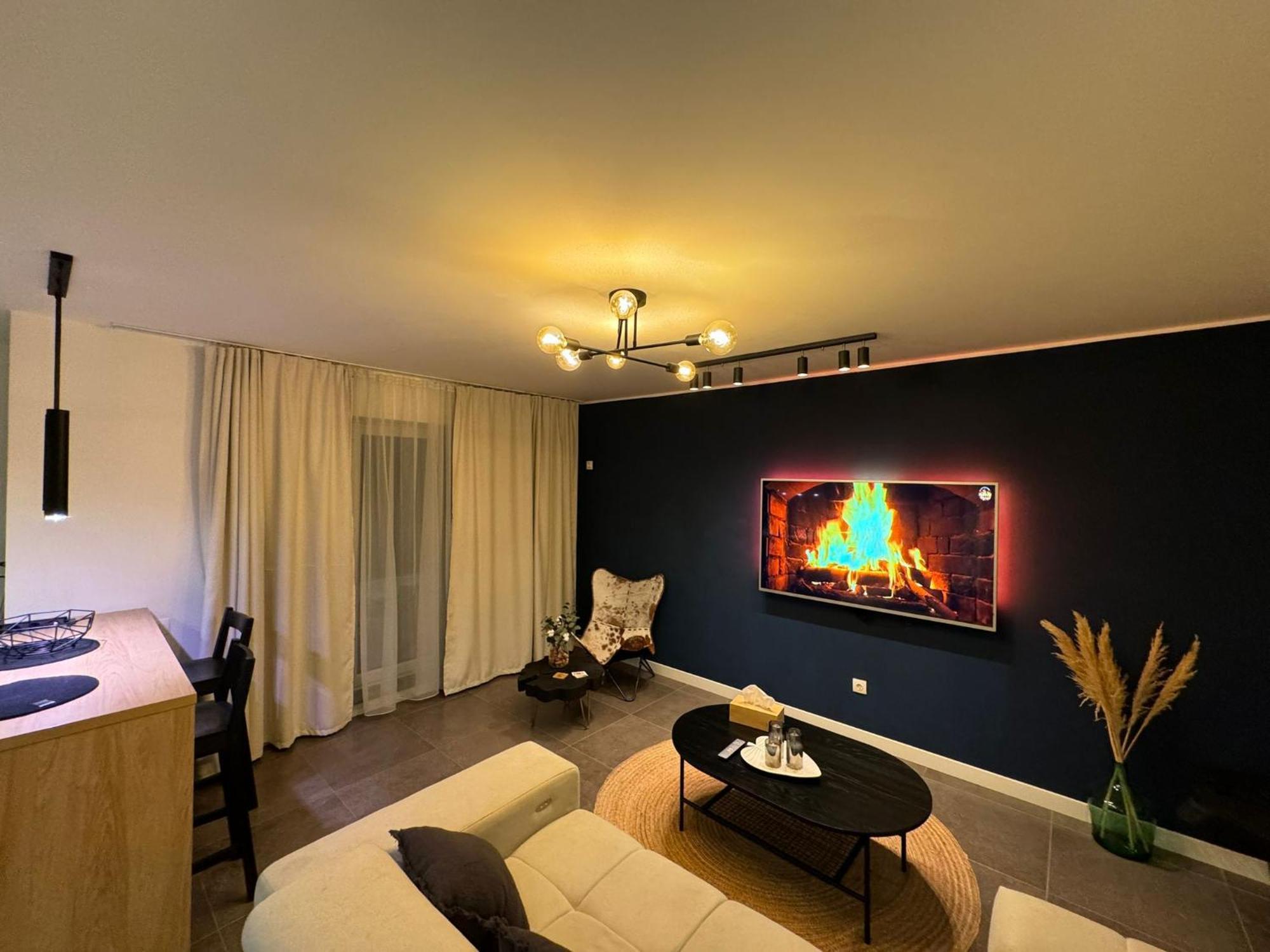 Chill Vibes Apartment 布拉索夫 外观 照片